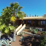 Schoene Sanjuan Mit Pool Und Meerblick By Interhome