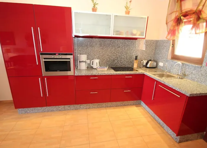 Schoene Sanjuan Mit Pool Und Meerblick By Interhome Guía de Isora