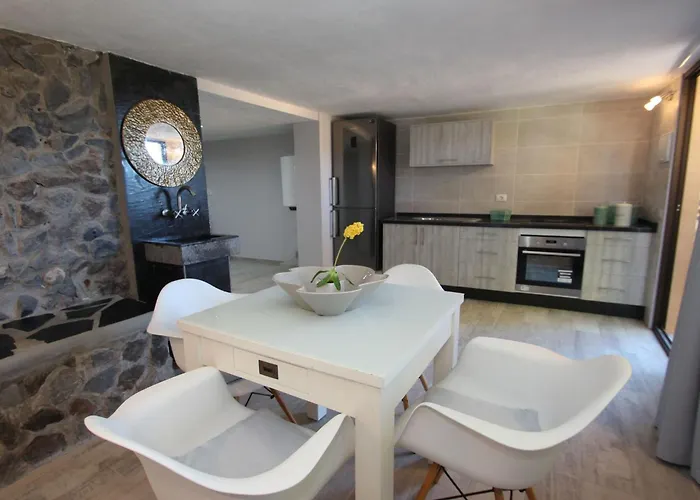 Tatil Evi Schoene Sanjuan Mit Pool Und Meerblick By Interhome *