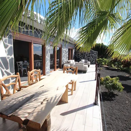 Schoene Sanjuan Mit Pool Und Meerblick By Interhome