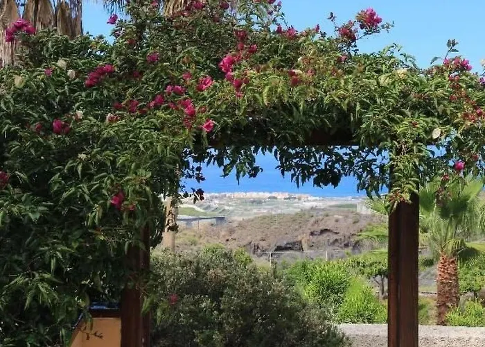 Schoene Sanjuan Mit Pool Und Meerblick By Interhome * Guia de Isora (Tenerife)