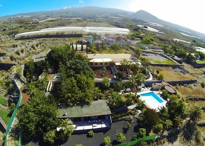 Schoene Sanjuan Mit Pool Und Meerblick By Interhome * Guia de Isora (Tenerife)